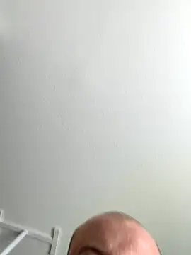 BIGWHITECOCKDOC36's cam snapshot