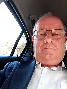 stiffandlubed@xh live sex cam