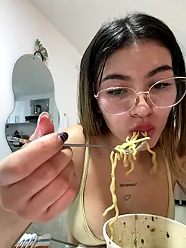 Your_Honeey live sex cam