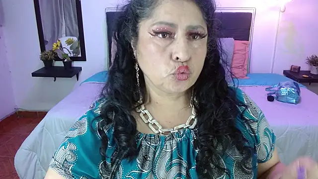 Keyla01_'s cam snapshot