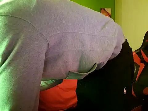 MASTERBULLY's cam snapshot