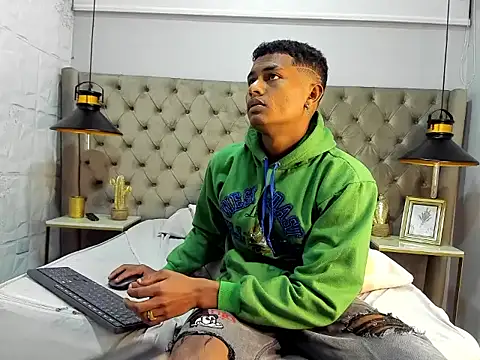 MorenitoDigno's cam snapshot