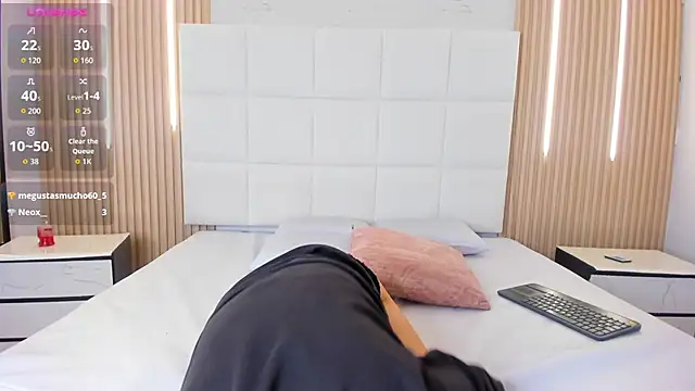 noah_becker_'s cam snapshot