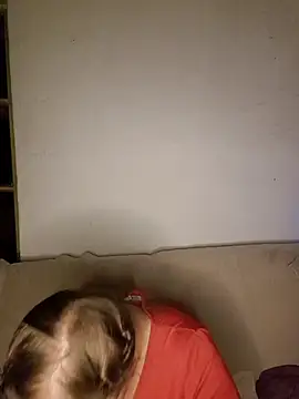 katiestevens's cam snapshot