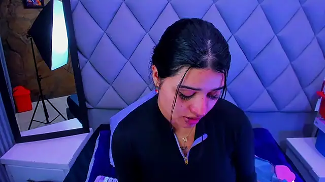 venusowen_'s cam snapshot