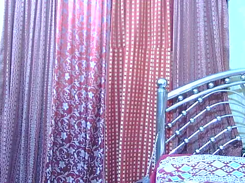 Nusrat_Faria07's cam snapshot