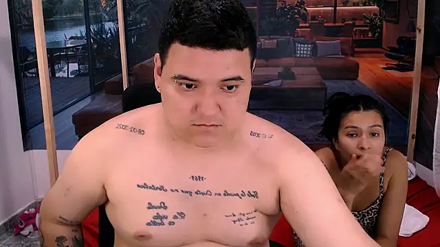 Charly_and_laura's cam snapshot