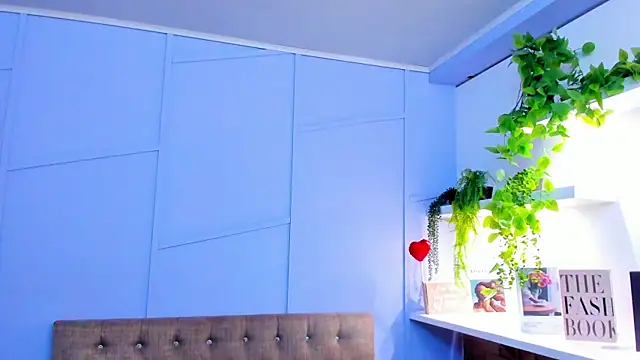 nathalie_rossel's cam snapshot