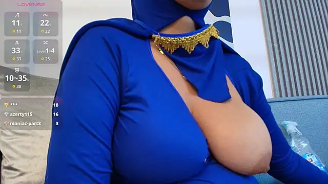 Aliya_cutiee's cam snapshot