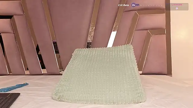 SamanthaLux live sex cam