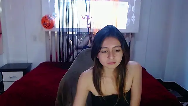 lala_clark's cam snapshot