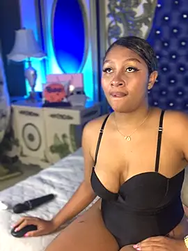 MaddisonClark's cam snapshot