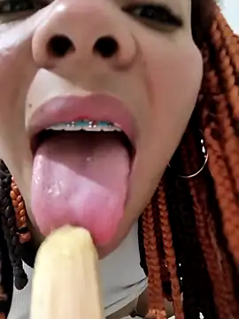 leona_sumiza's cam snapshot