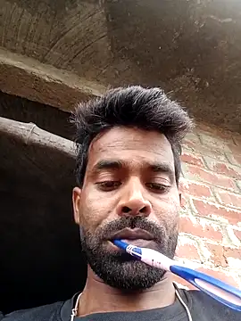 HAIRY_DESI_BOY's cam snapshot