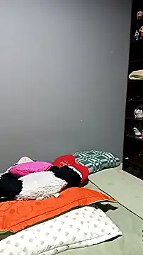 Neftalii_Evans's cam snapshot