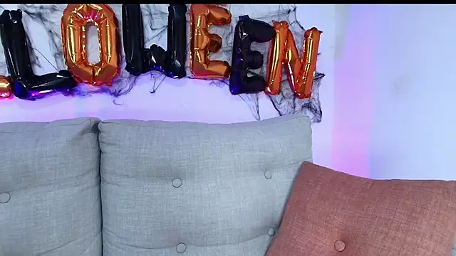 MeganCrow's cam snapshot