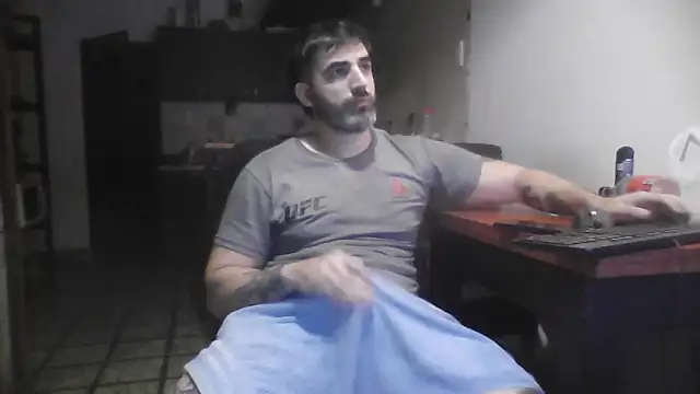 ozzypsico13 live sex cam