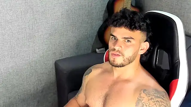 Ricardogo19 live sex cam