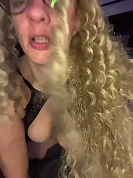 queenkelly1234's cam snapshot