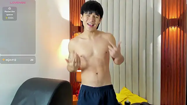 Ryo_kush live sex cam