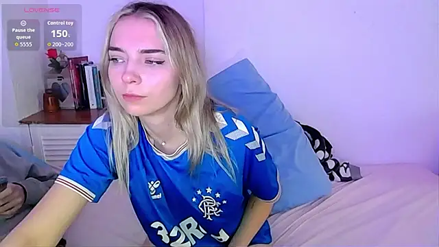 BlueandJen's cam snapshot