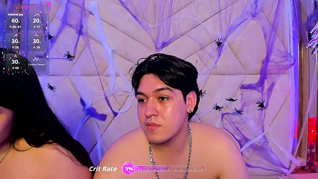 EmilyANDrew_'s cam snapshot