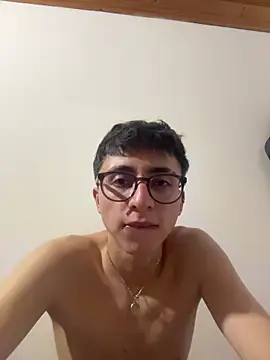 CamiRojas_boy's cam snapshot