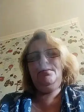 Forest-Lady's cam snapshot