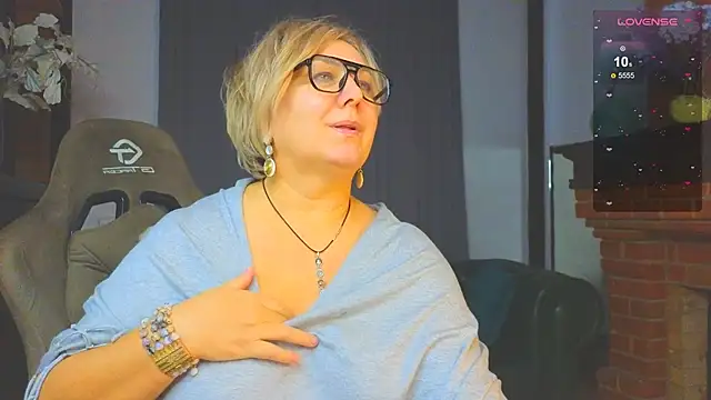 Marta_Wils's cam snapshot