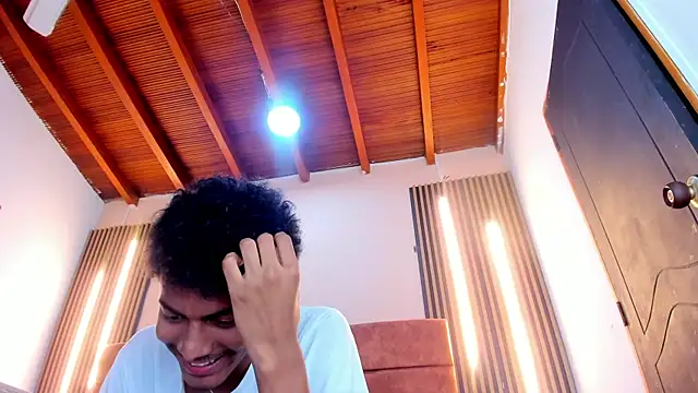 FYKMOR_1 live sex cam