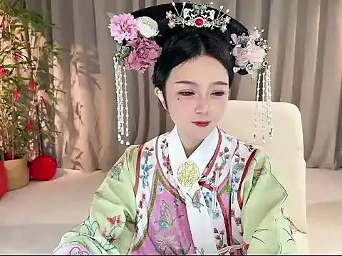 LuckyGirl_GeGe's cam snapshot