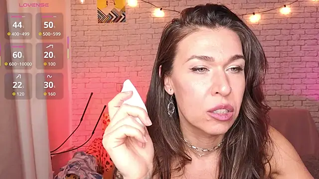 ReginaFoXXXy's cam snapshot