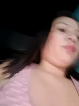 hot-mom22's cam snapshot