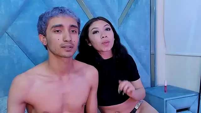 LauryAndNarem69's cam snapshot