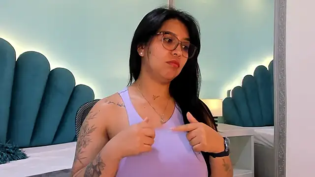 sharlott18's cam snapshot