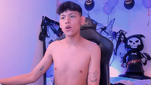 zeus_blaze's cam snapshot