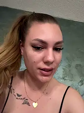 KittenKarlla's cam snapshot