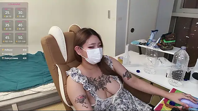 Milk_Sola live sex cam