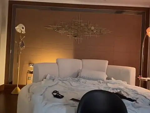 yuer2563 live sex cam