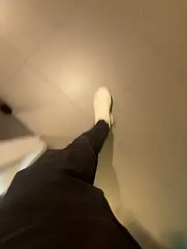 LeoBlaze13's cam snapshot