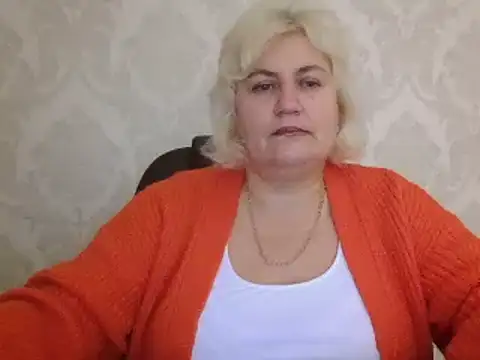 AngelaFamez's cam snapshot