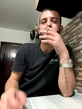 Pablo_Hornyguy95's cam snapshot