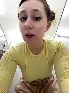 FroggyAnna's cam snapshot