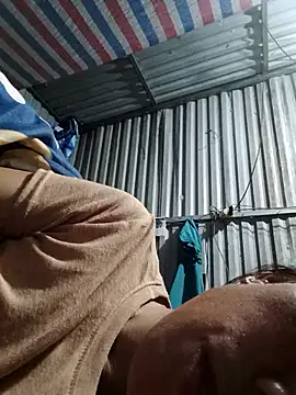 bella-la's cam snapshot