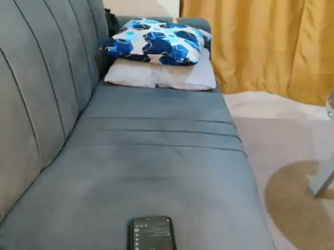 leslysexygirl's cam snapshot