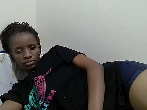 prettybeee's cam snapshot