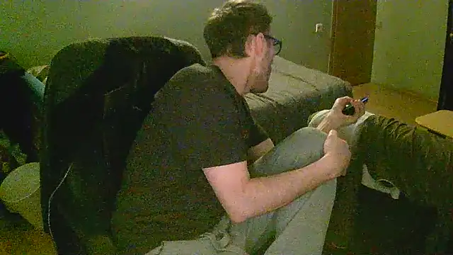 dado-hot12's cam snapshot