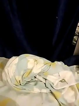 Ranu_singh_12's cam snapshot