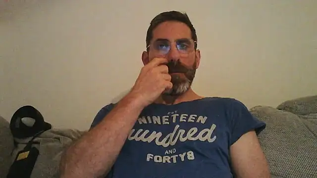 alcatraz009's cam snapshot