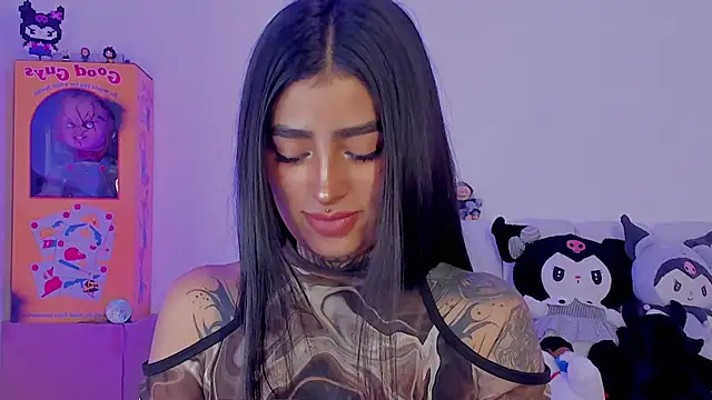 Aliceee_0's cam snapshot